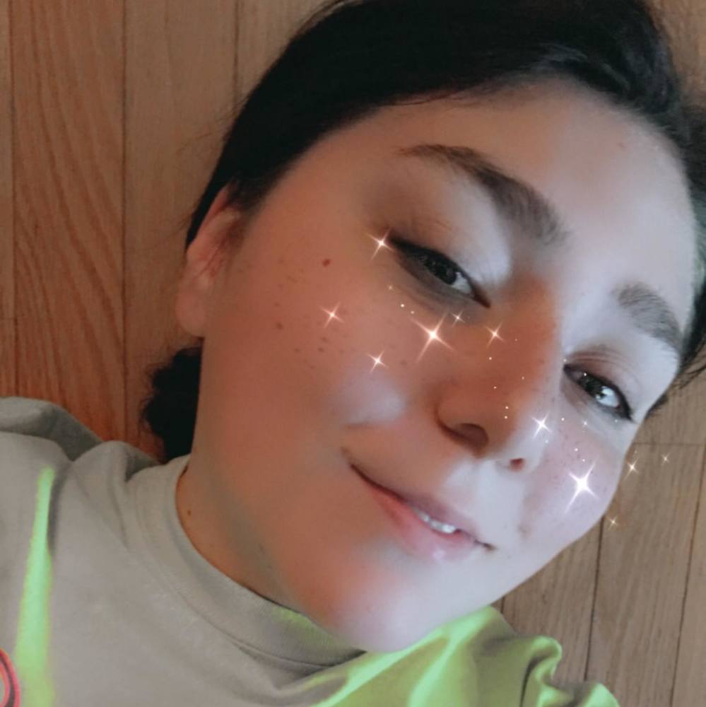 Meet your Posher, Hannah